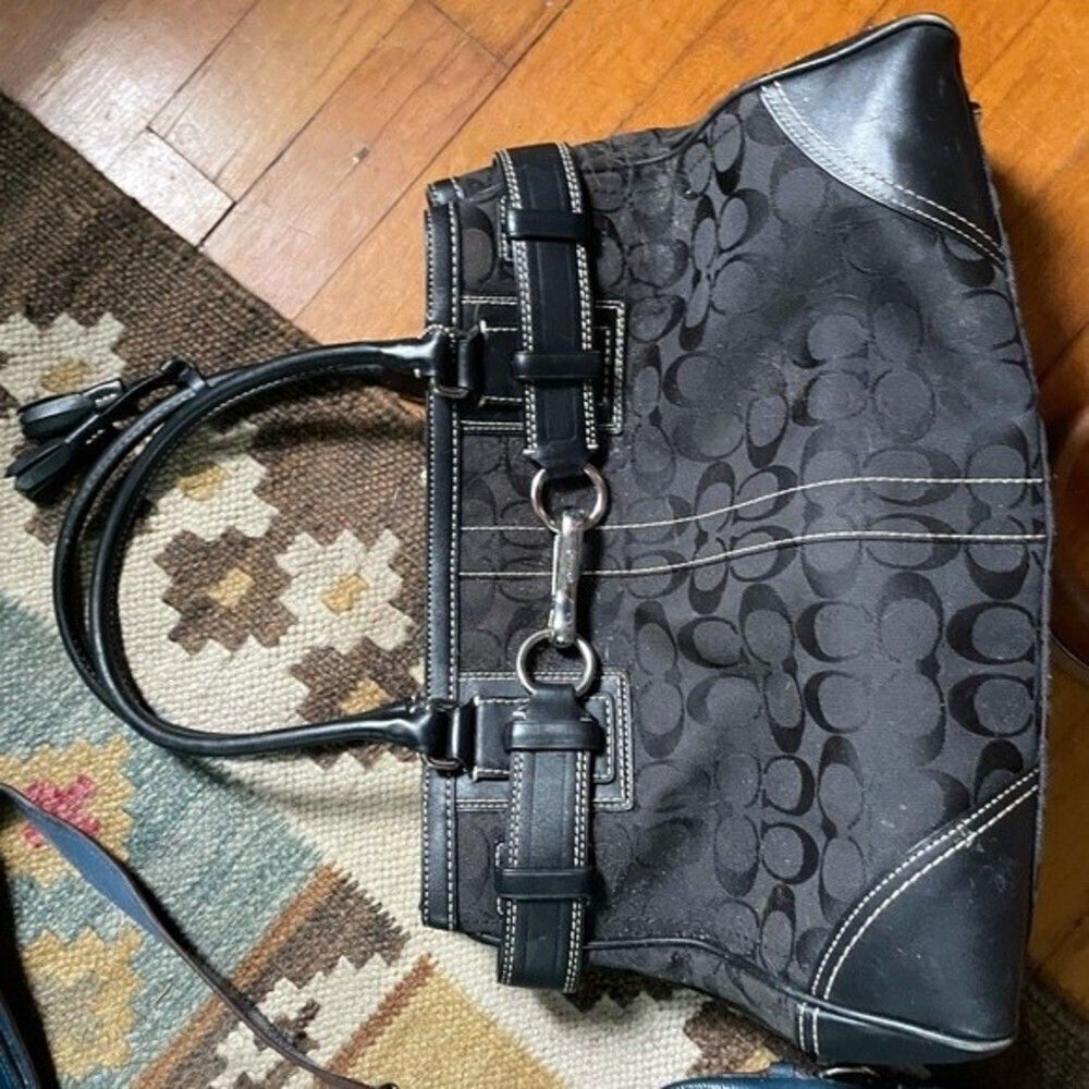 COACH purse black tote with signature Cs - Picture 10 of 10